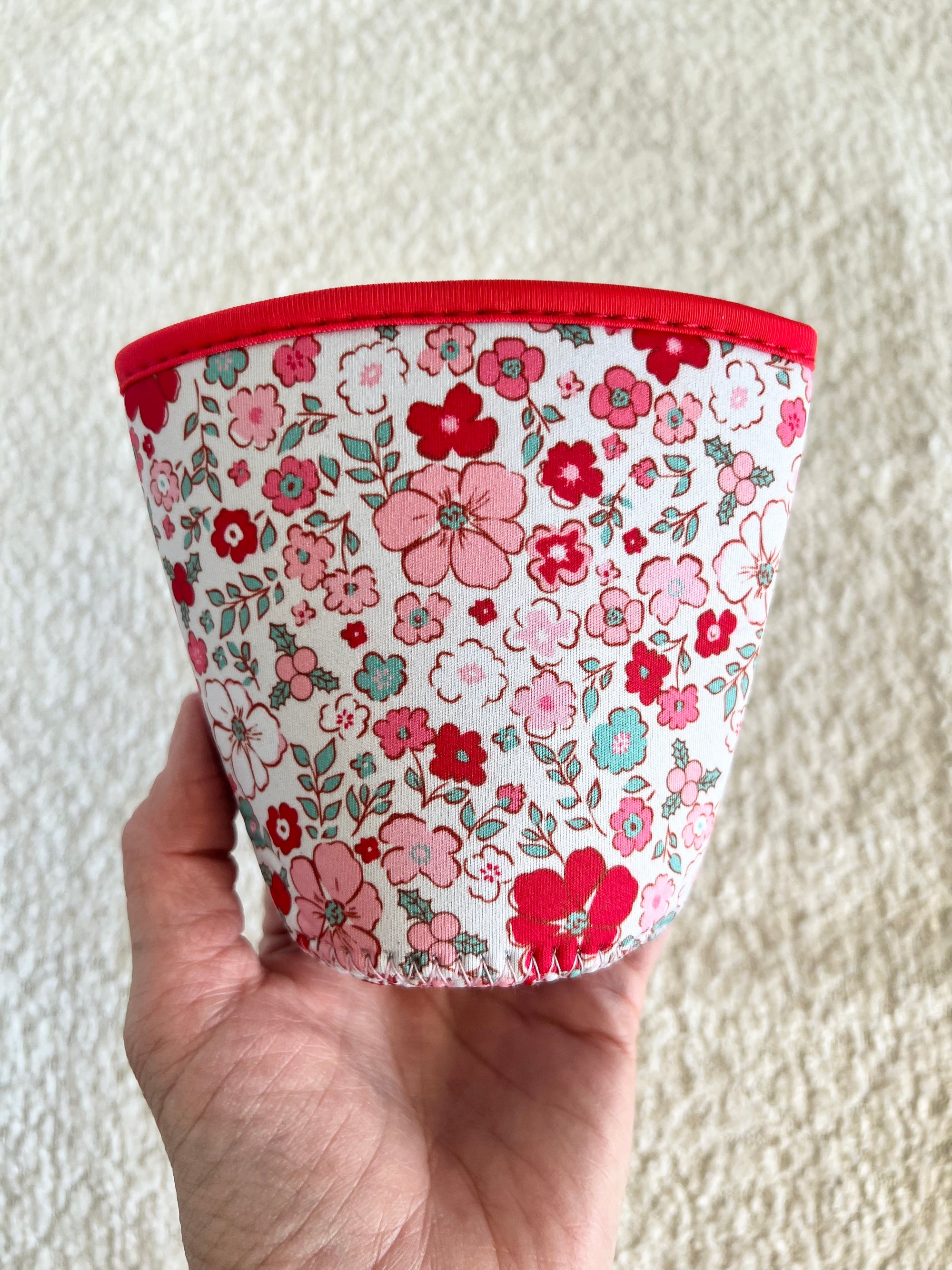 Christmas Floral Neoprene Iced Coffee Sleeve for 16-18 oz Cups – On-the-Go Accessory to Keep Drinks Cold- Great Stocking Stuffer!